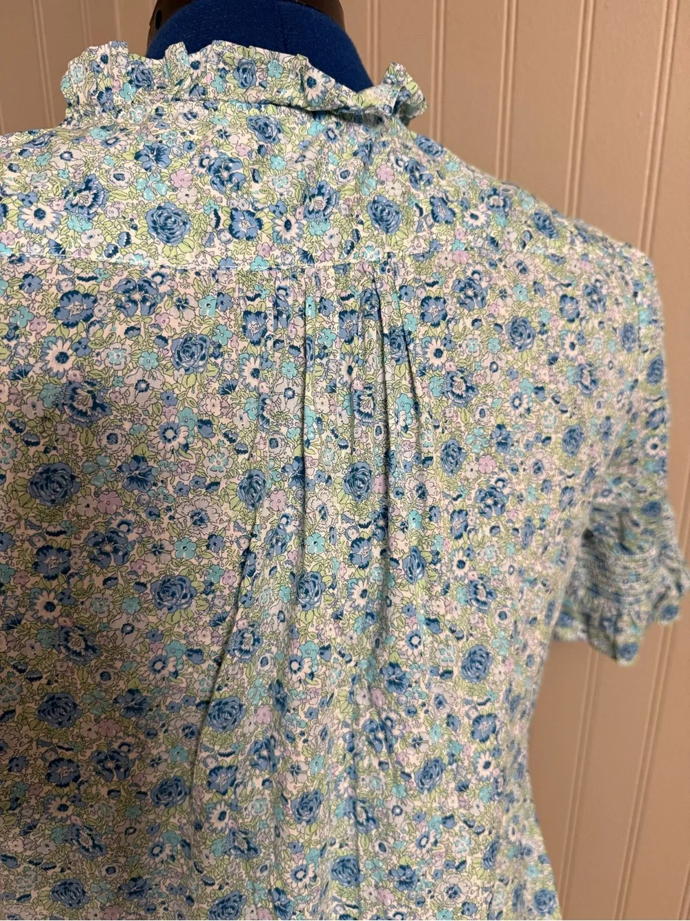 J Crew Liberty Fabric 100% Cotton Smocked Floral Puff Sleeve Blouse, Size M